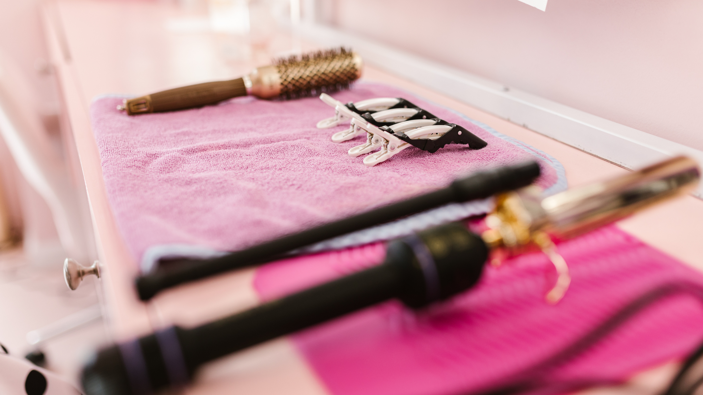 hairdressing equipment